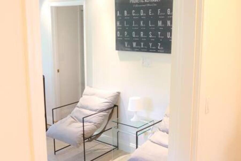 Sunny 3 Bedroom 3 Bath Retreat In Lauderdale Fort Lauderdale