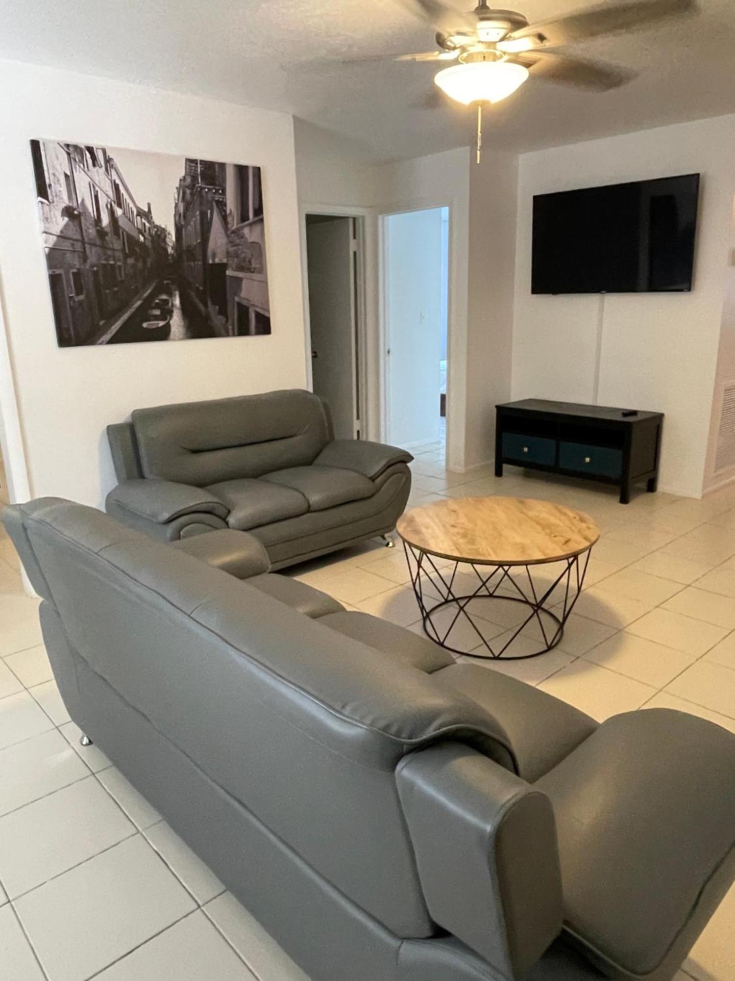 Cozy Downtown On Water Apartment Fort Lauderdale