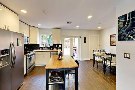 Villa Hidden Gem Vacation W Private Pool & Tikihut Fort Lauderdale