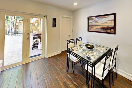 Hidden Gem Vacation W Private Pool & Tikihut Fort Lauderdale
