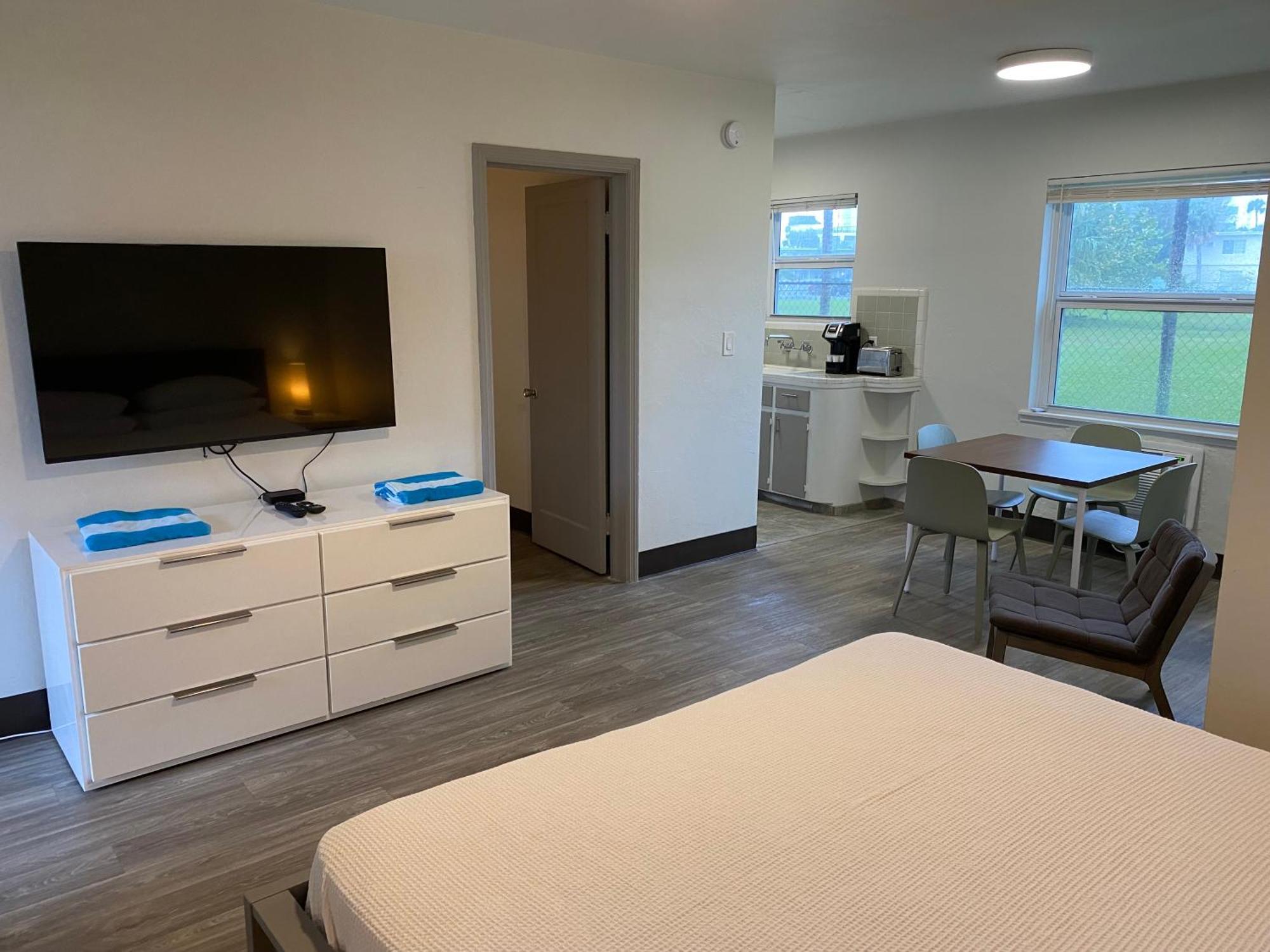 Rolo 3* Fort Lauderdale