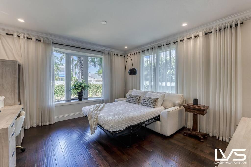 Poinciana-luxehome Wlk2beach Heatedpool Hottub Holiday home