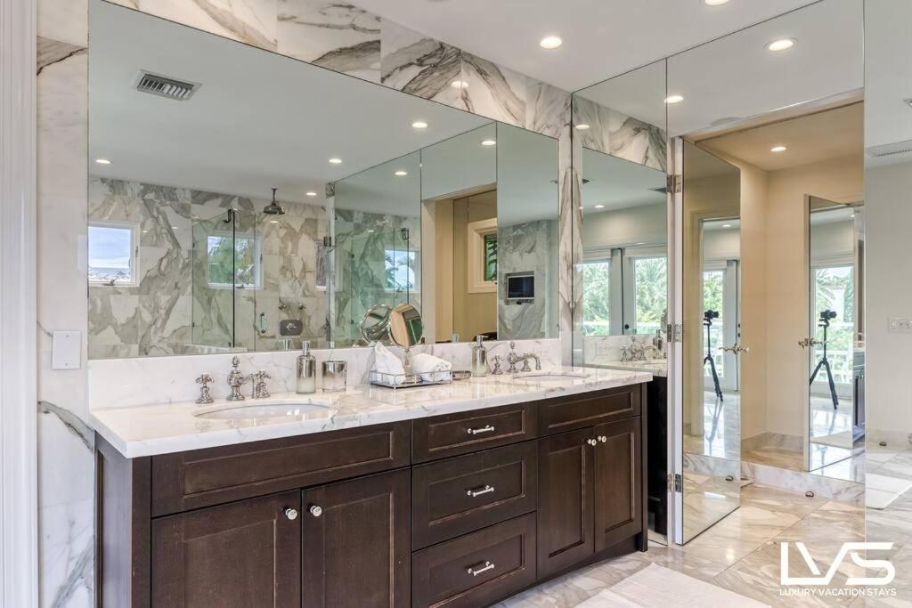 Poinciana-luxehome Wlk2beach Heatedpool Hottub Holiday home *