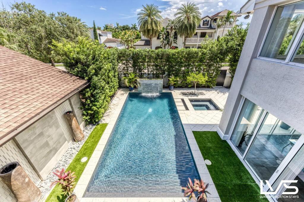 Holiday home Poinciana-luxehome Wlk2beach Heatedpool Hottub Fort Lauderdale