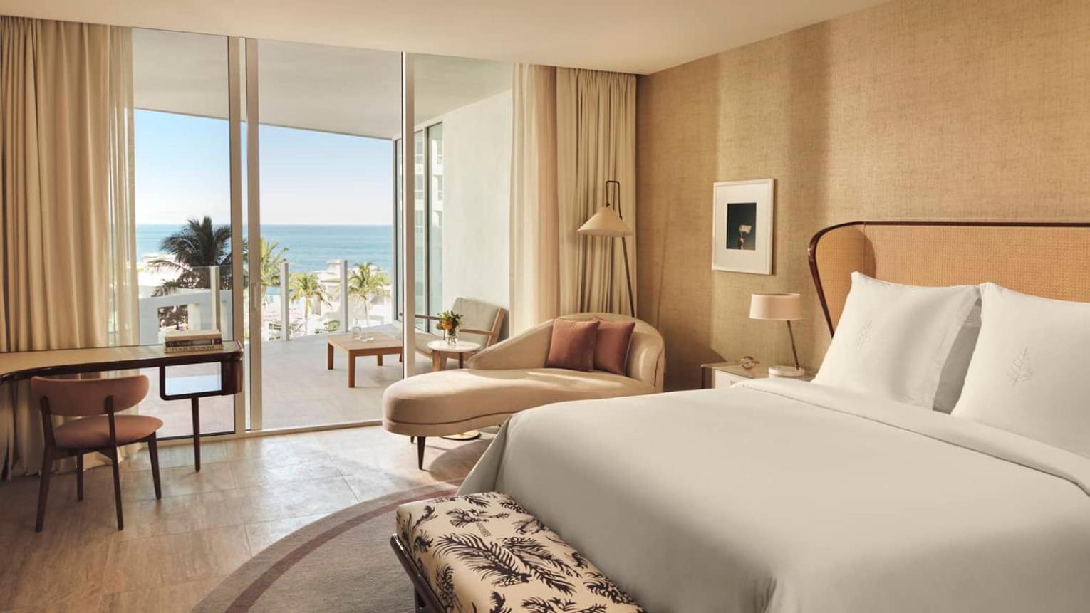 Four Seasons And Residences Lauderdale Hotel 5*