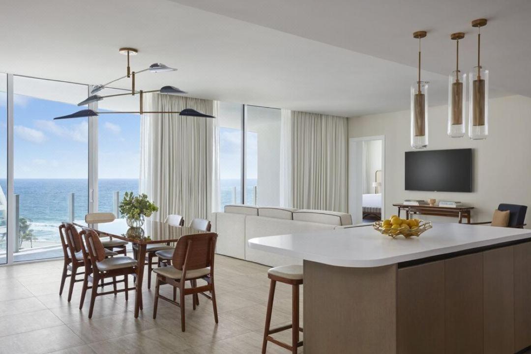Hotel Four Seasons And Residences Lauderdale 5*