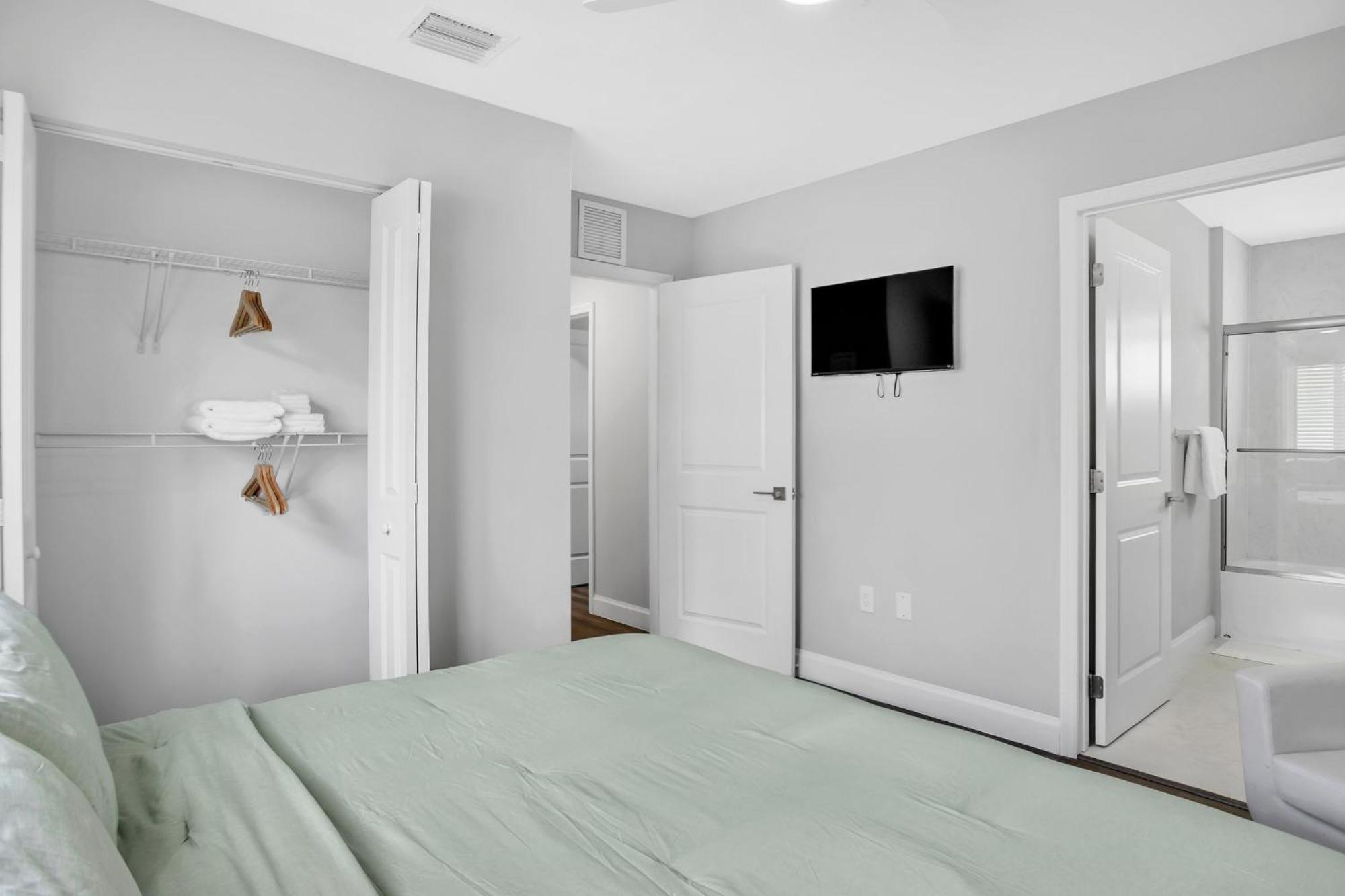 Villa Sistrunk Shades #2 New Downtown Lauderdale Townhomes