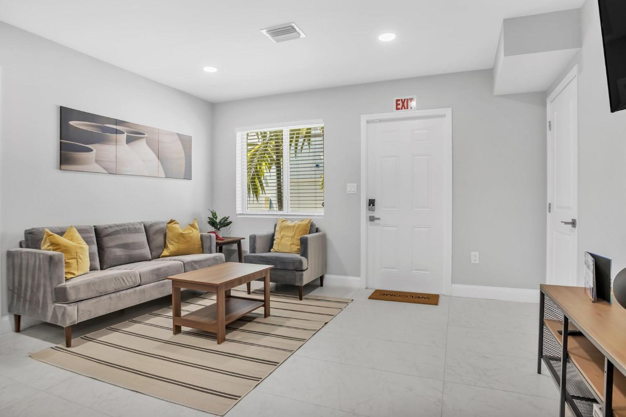 Sistrunk Shades #2 New Downtown Lauderdale Townhomes