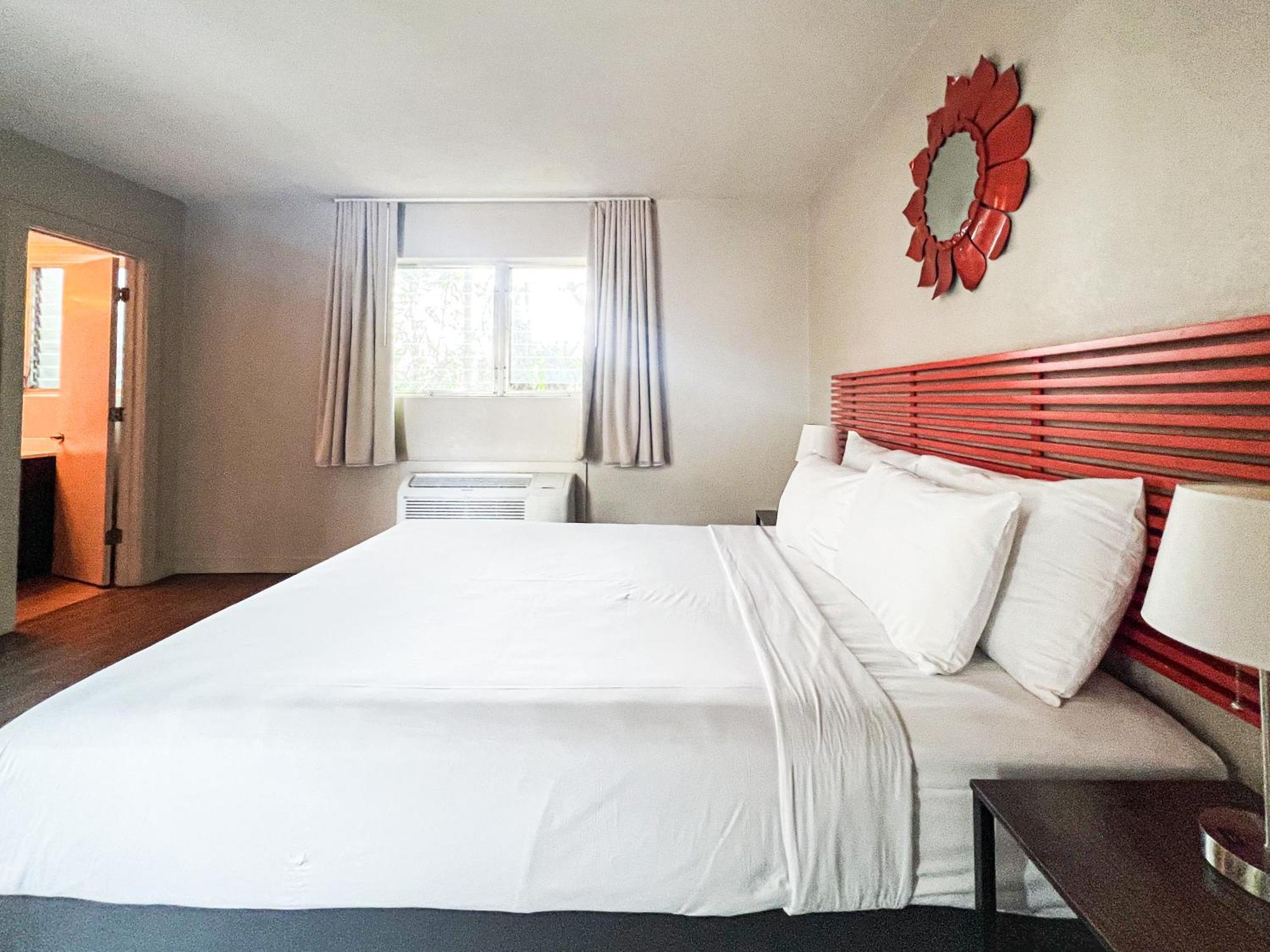 Winterset Hotel