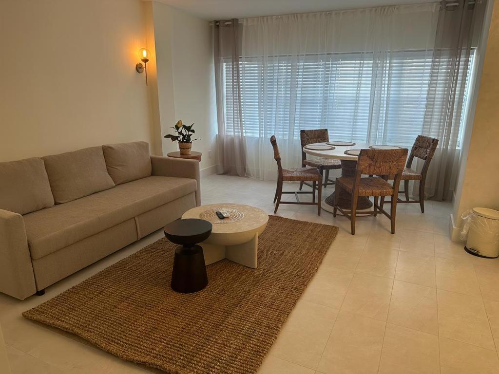 Green Island Inn 3*
