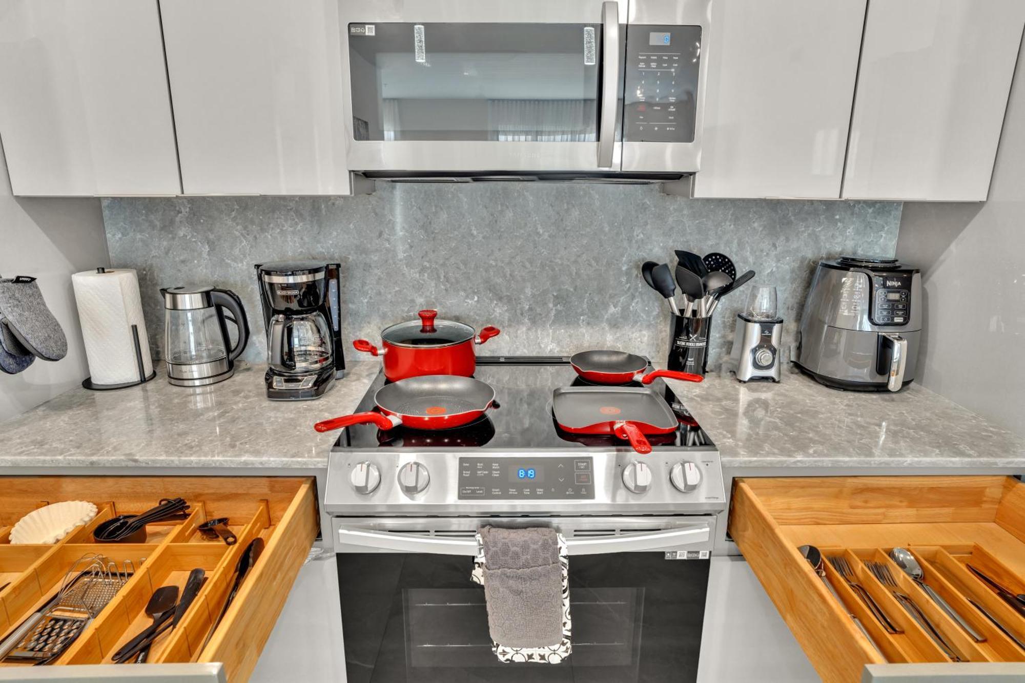 Ocean Wave Deluxe Brand New * Fort Lauderdale