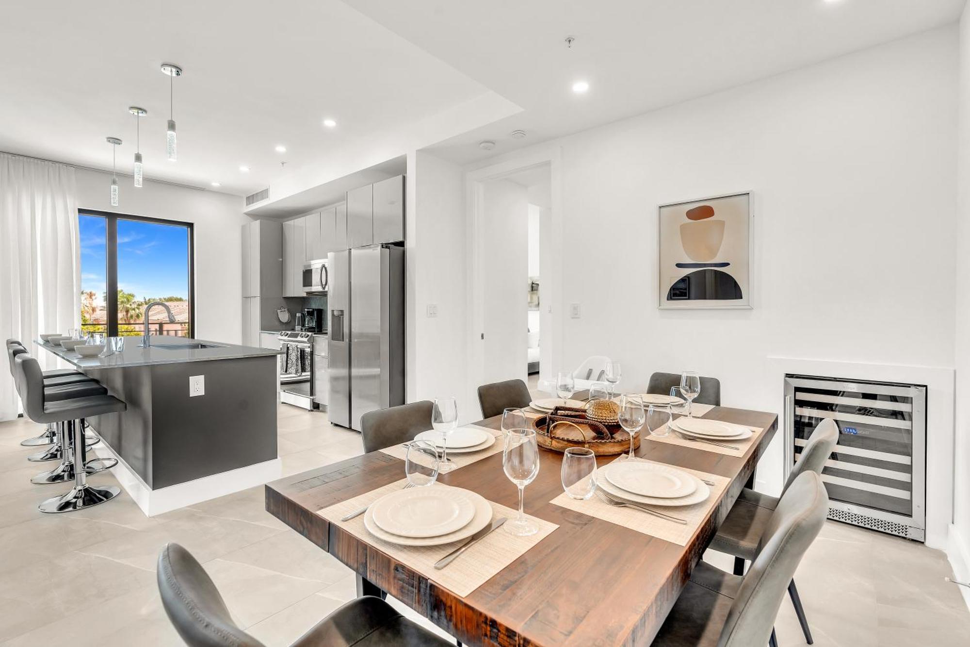 Ocean Wave Deluxe Brand New Fort Lauderdale