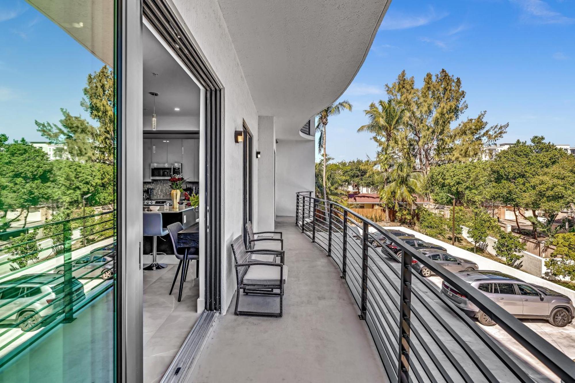 Apartment Ocean Wave Deluxe Brand New Fort Lauderdale