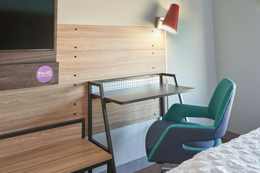Hotel Tru By Hilton Lauderdale Downtown-flagler Village 3*
