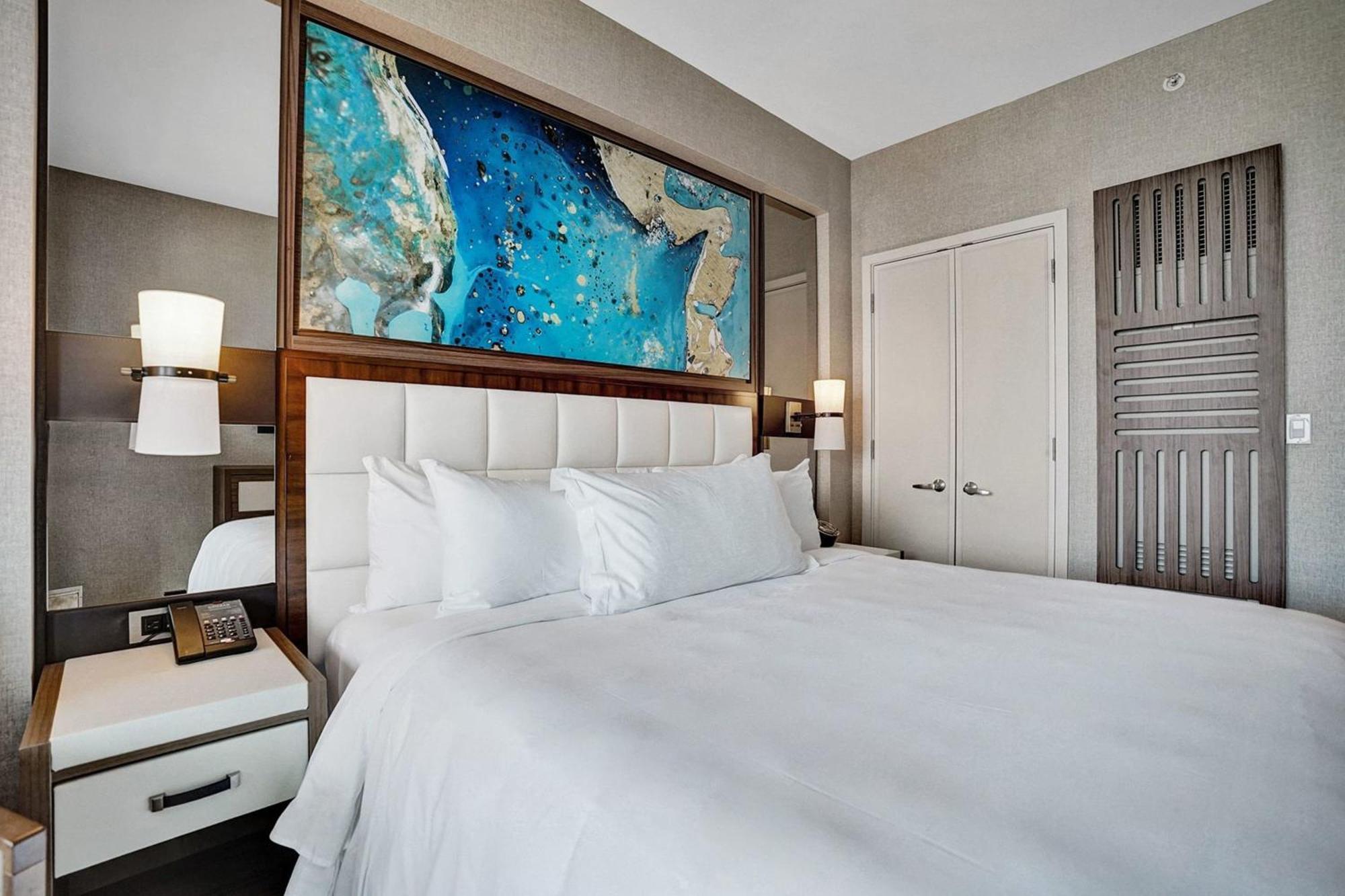 Apartment Chic Beachfront Bliss - Your Perfect 1 Bedroom Retreat! Fort Lauderdale