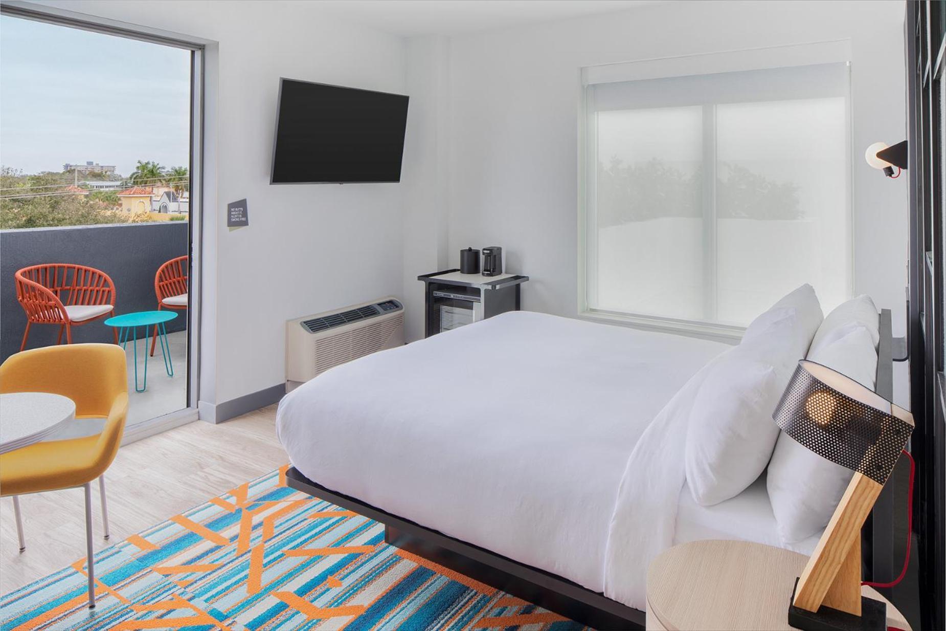 Hotel Aloft Lauderdale Airport & Cruise Port Fort Lauderdale