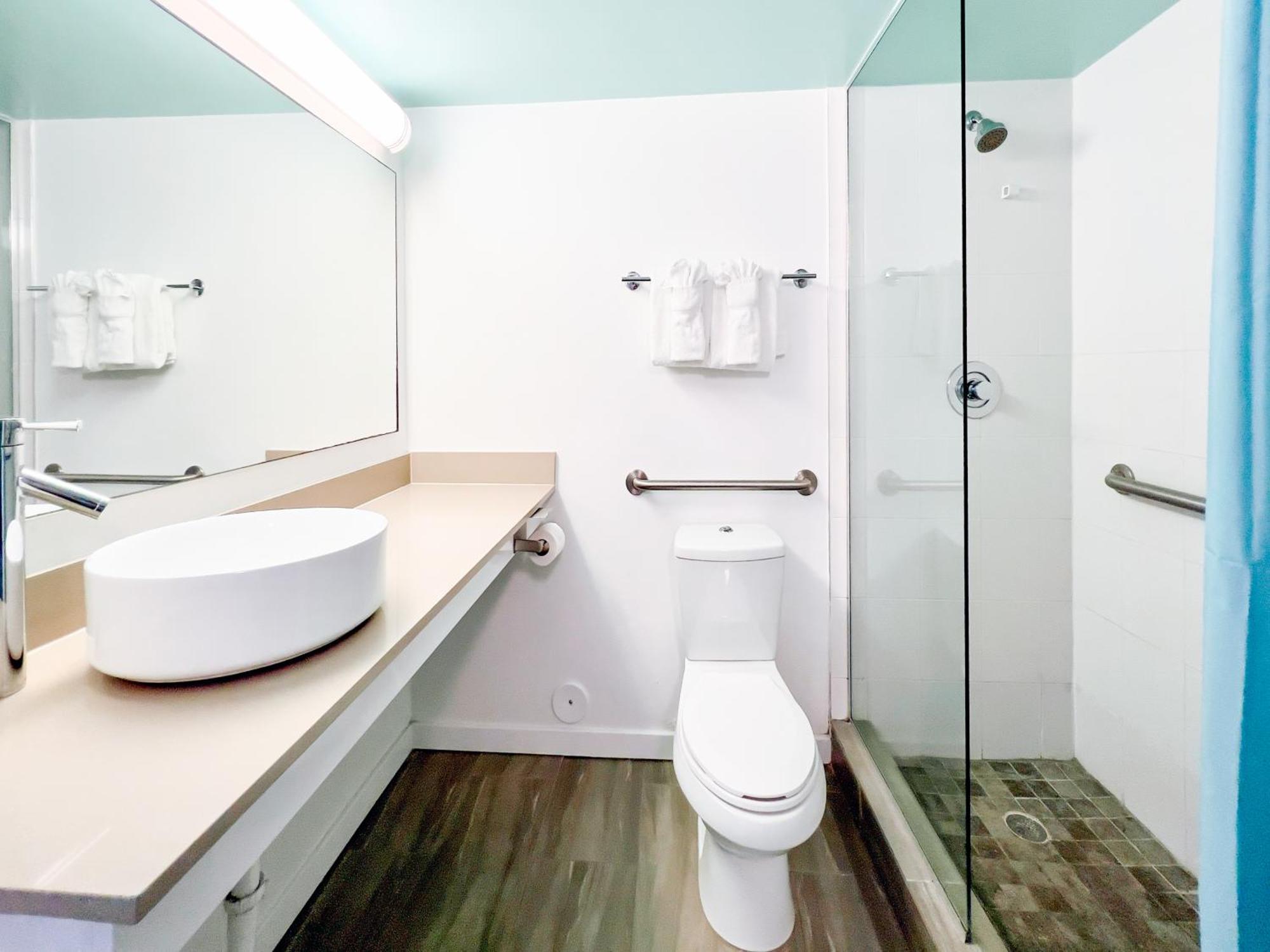 Hotel Aqua 3*
