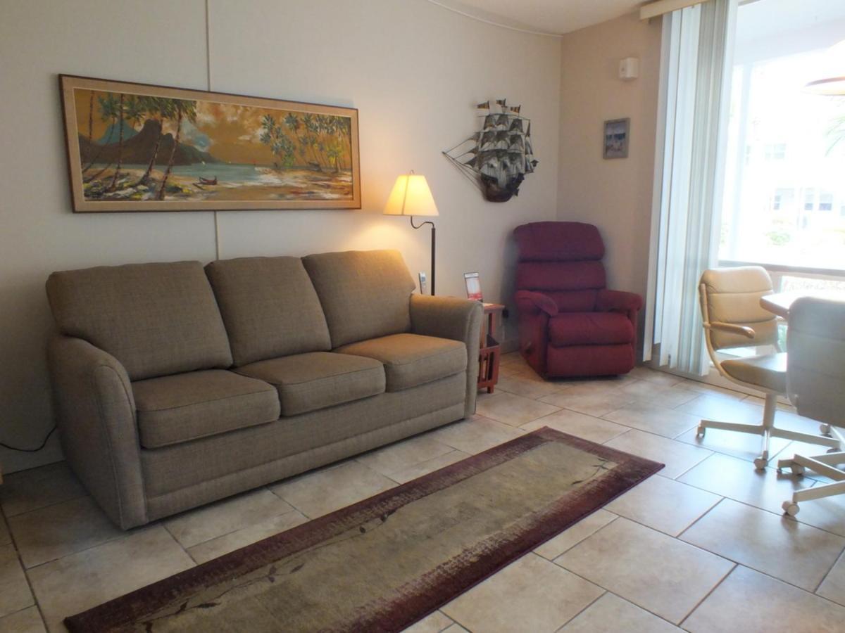 Isle Yacht Club Hotel
