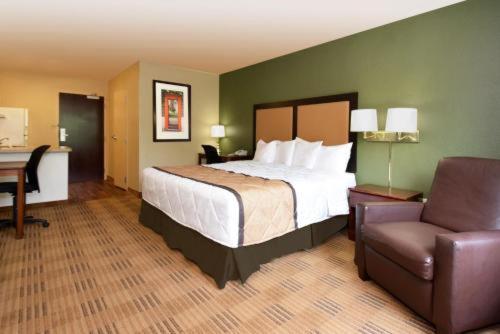 Extended America Premier - Lauderdale - Convention Center - Cruise Port