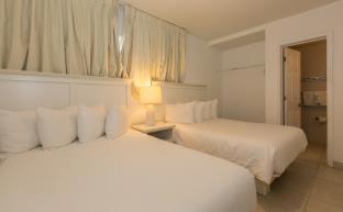 Premiere Hotel