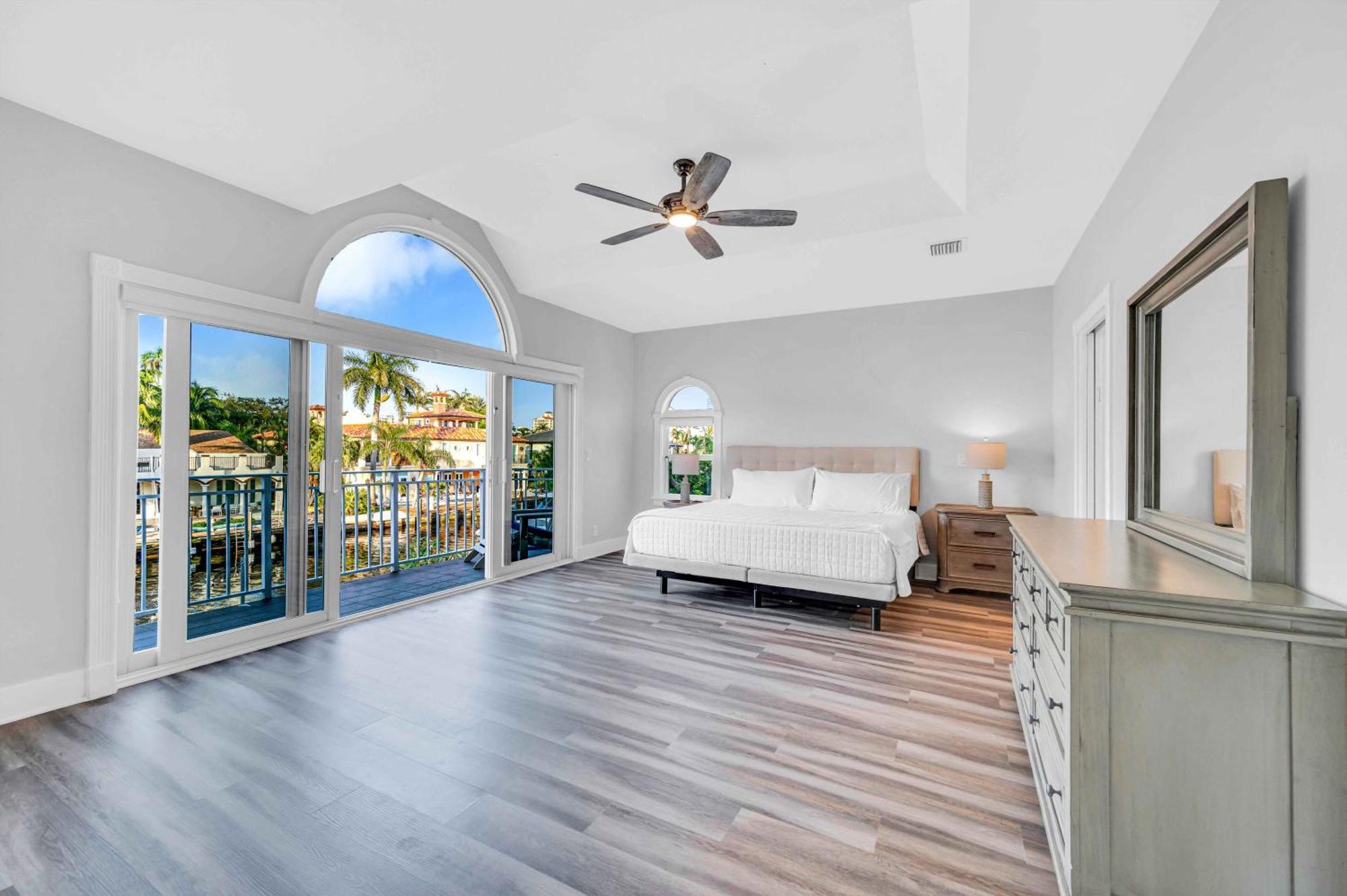 Holiday home On Intracoastal In Proximity Waterfront Views Access Fogg Key Vlllas