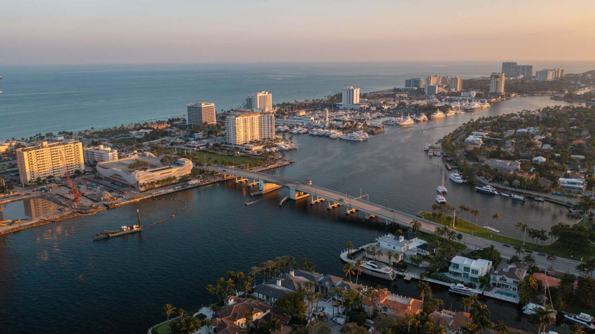 On Intracoastal In Proximity Waterfront Views Access Fogg Key Vlllas * Fort Lauderdale