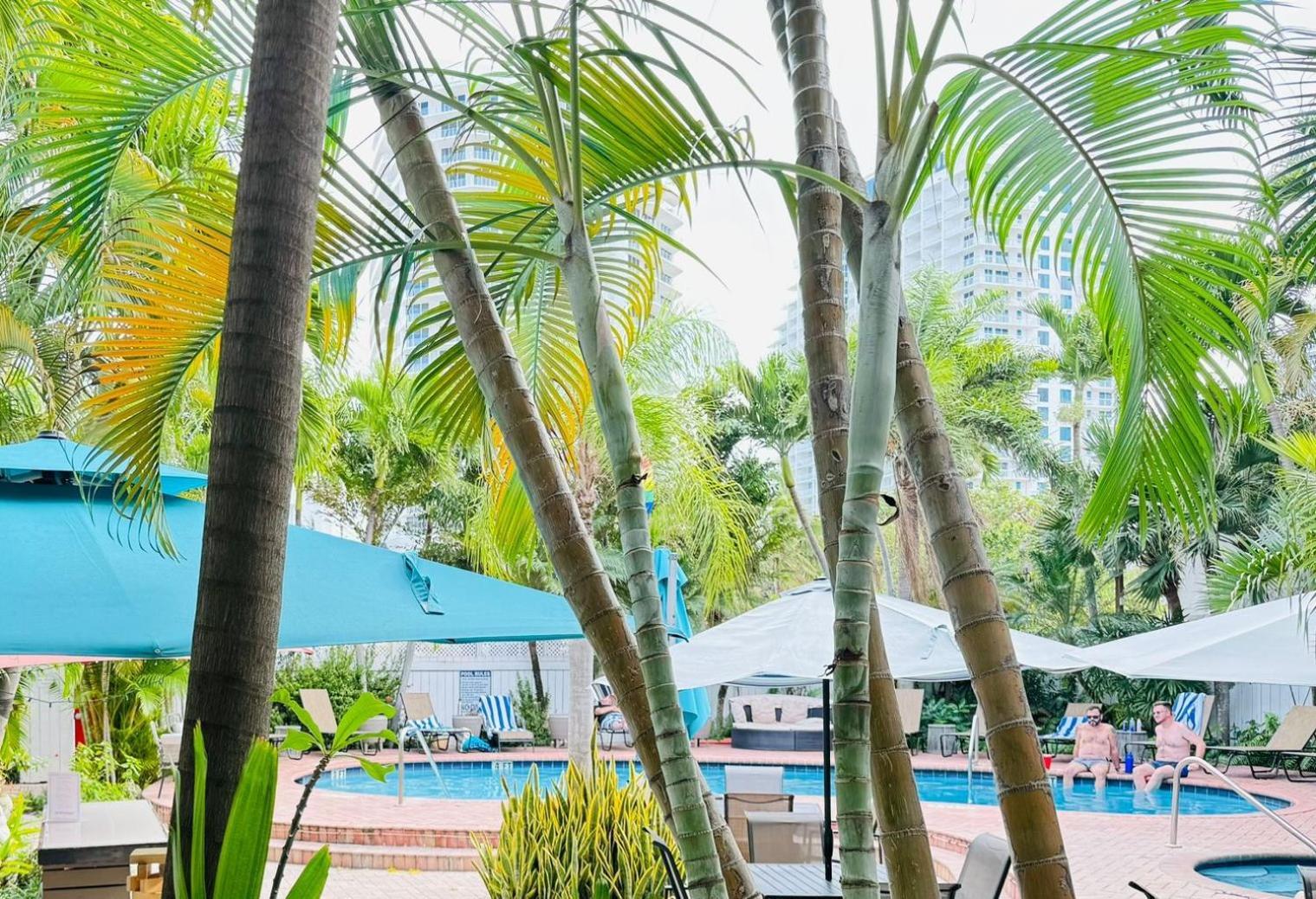 The Grand And & Worthington Male Resort Fort Lauderdale