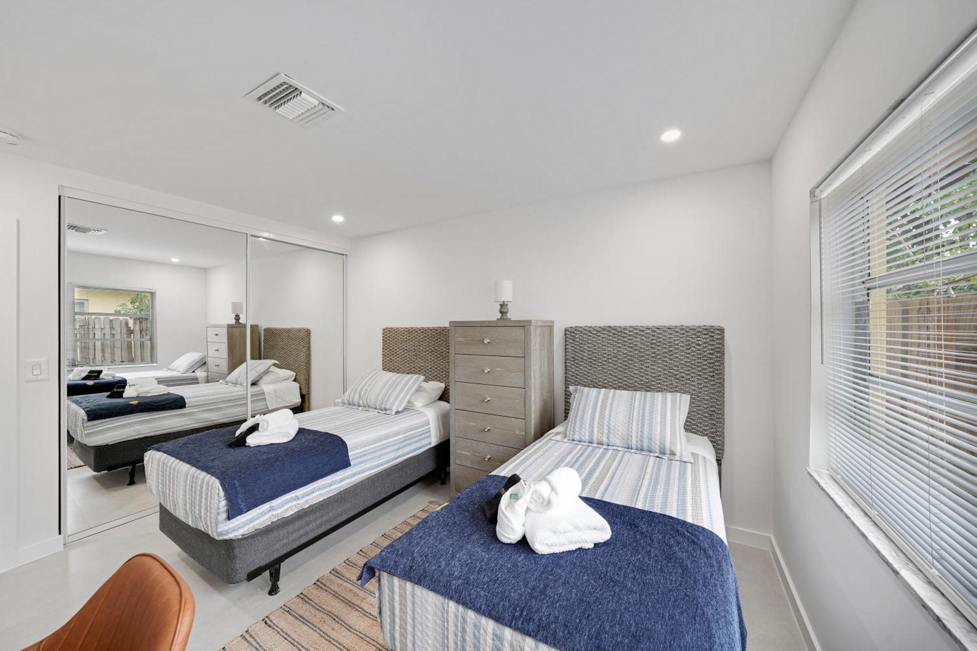 Apartment Lovely 2 Bedroom - Just Beachy By Pmi *
