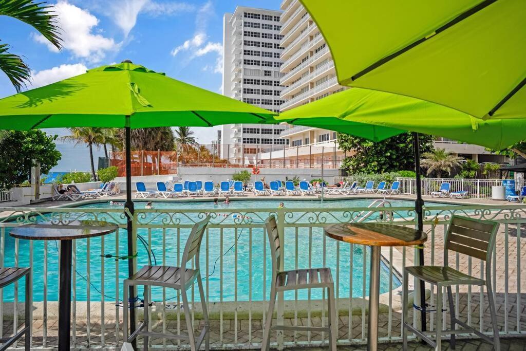 Relaxing Escape Oceanfront Pool Gem On The Apartment *