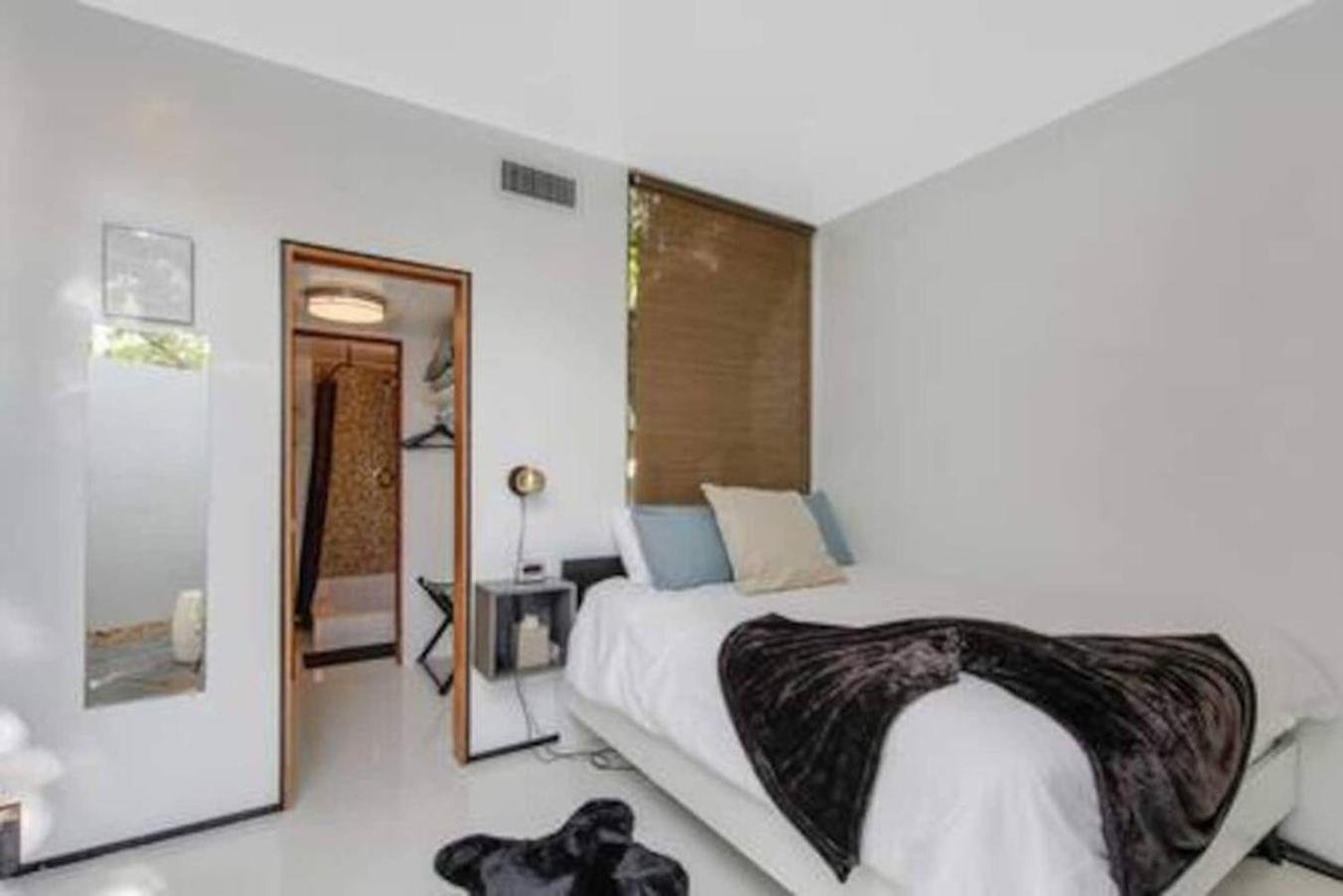 Olas Hammocks Unit 4 By Pmi