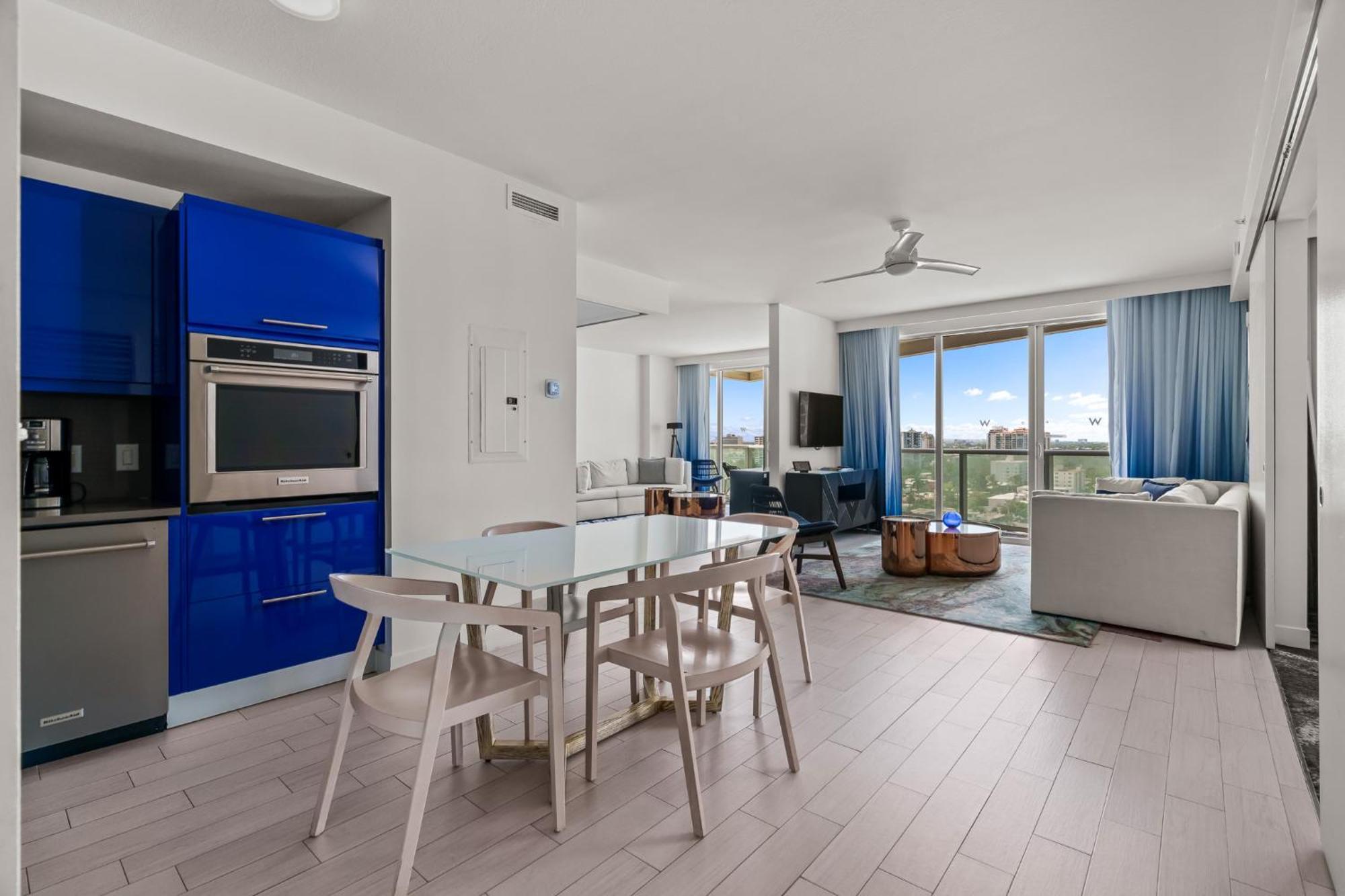 Luxury 2br Lauderdale W With Double Living Room, Ocean & Intercoastal Views, Brand New Sofas! Apartment *