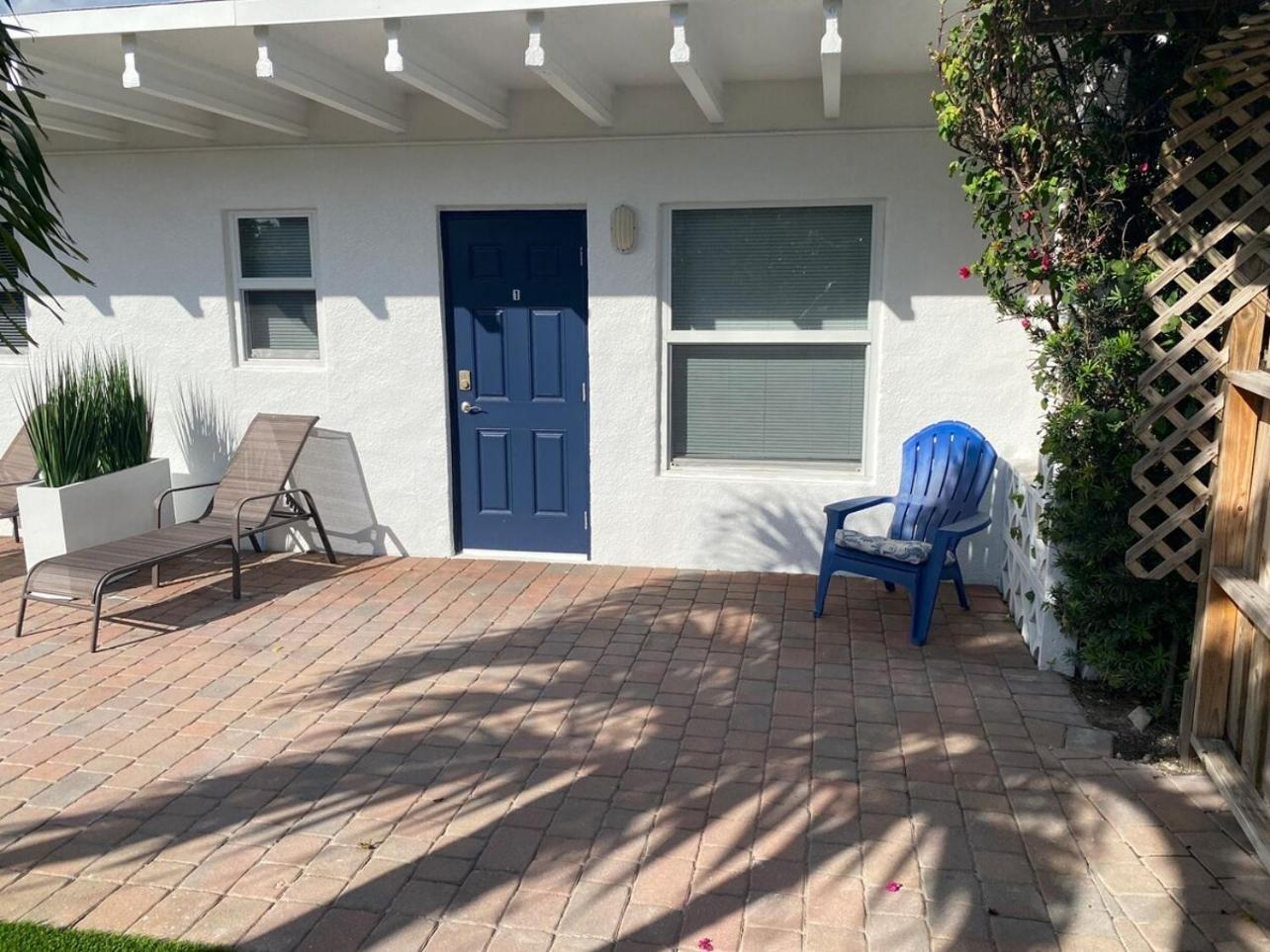 2 Min Walk To The Beach- Renovated King #2 Apartment Fort Lauderdale