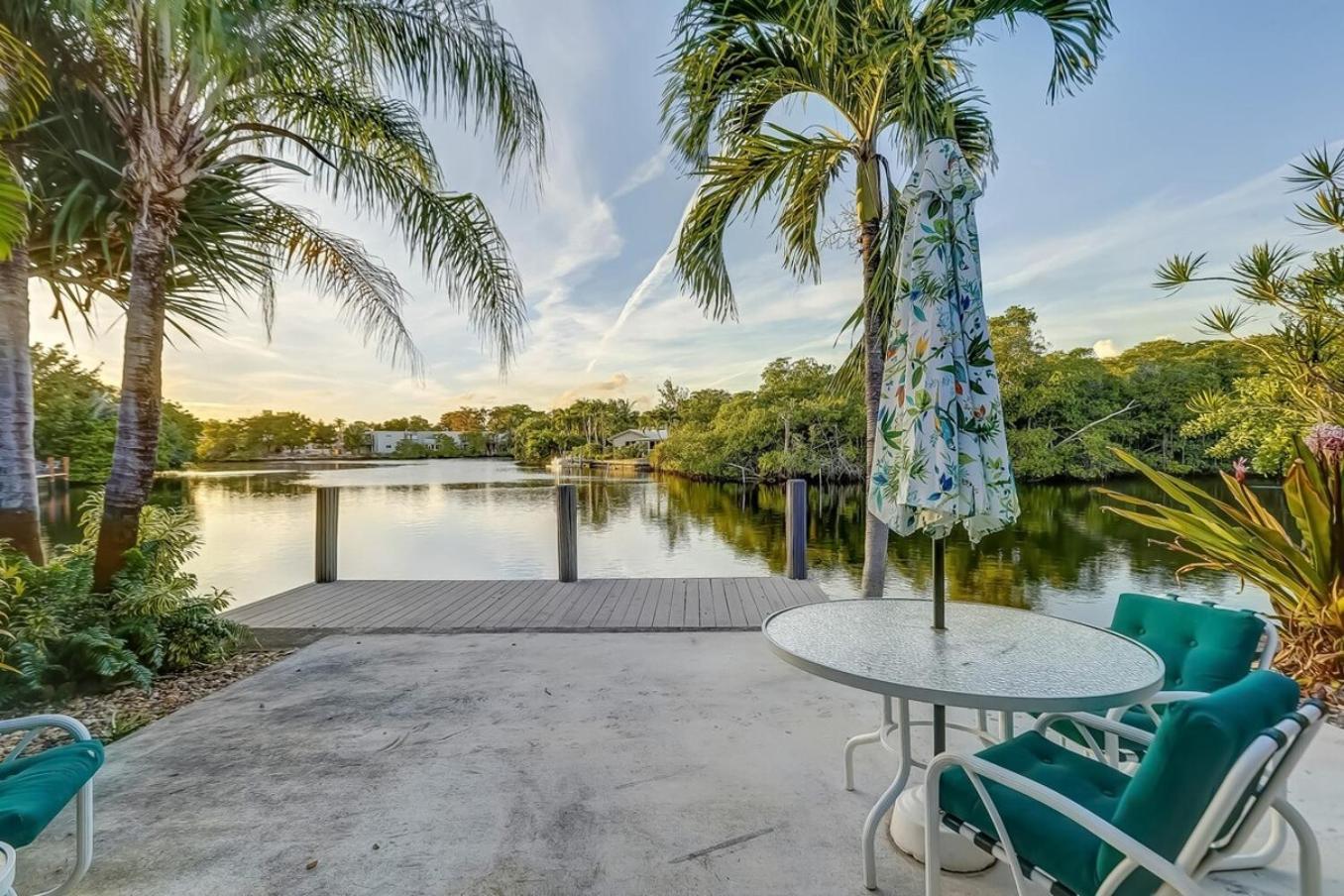 Waterfront Private Patio Pool