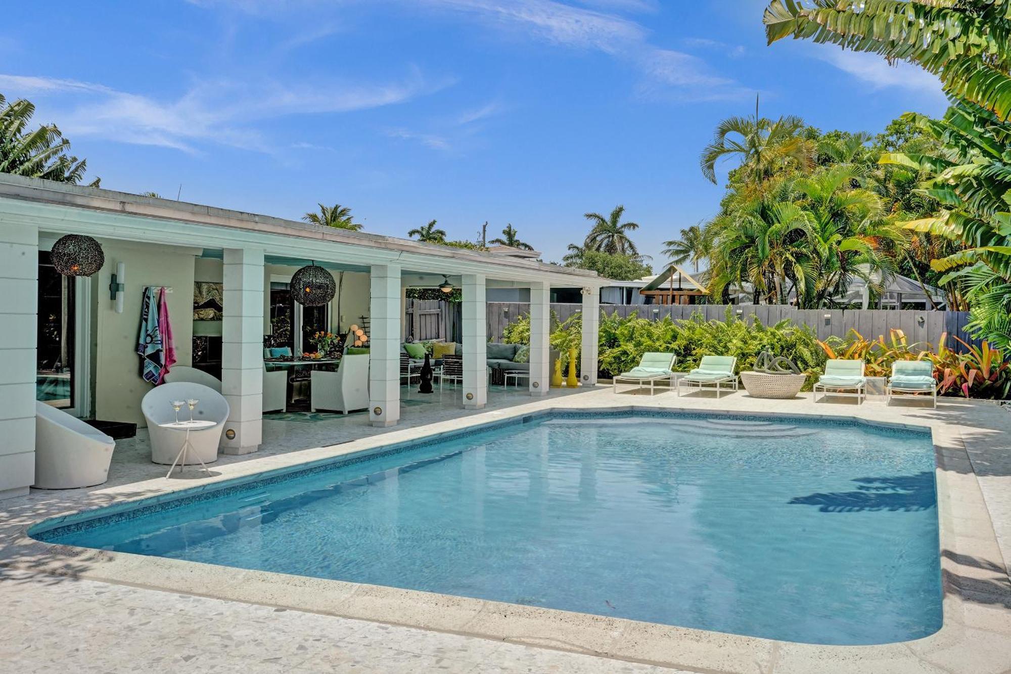 New! Waterfront Heated Pool, Fishing Pier, Designer Touches, 2mi To Fort Lauderdale