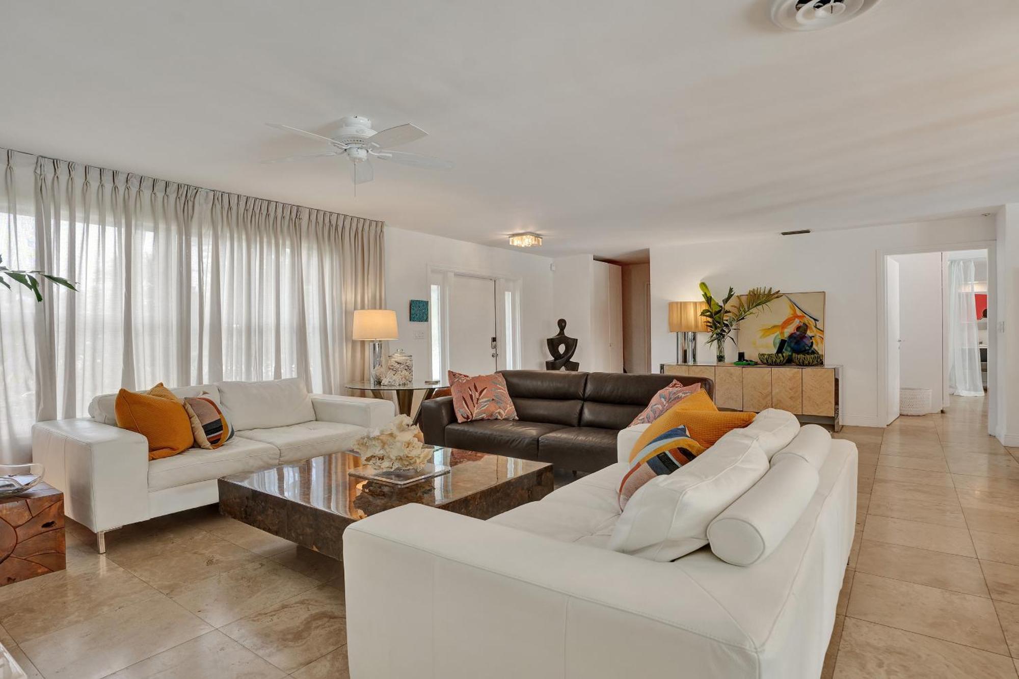 New! Waterfront Heated Pool, Fishing Pier, Designer Touches, 2mi To *
