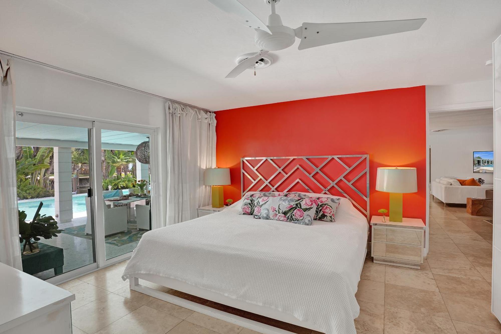 New! Waterfront Heated Pool, Fishing Pier, Designer Touches, 2mi To *