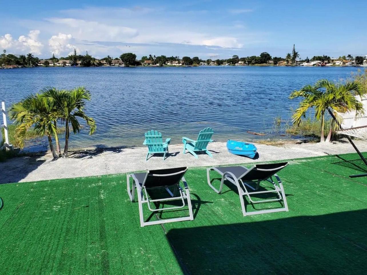 Lakeside 3br Retreat With Private Yard & Kayak Use * Fort Lauderdale
