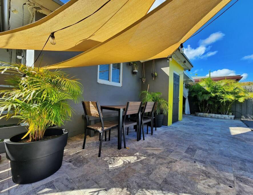 Holiday home Private Paradise With Lap Pool Close To The Center