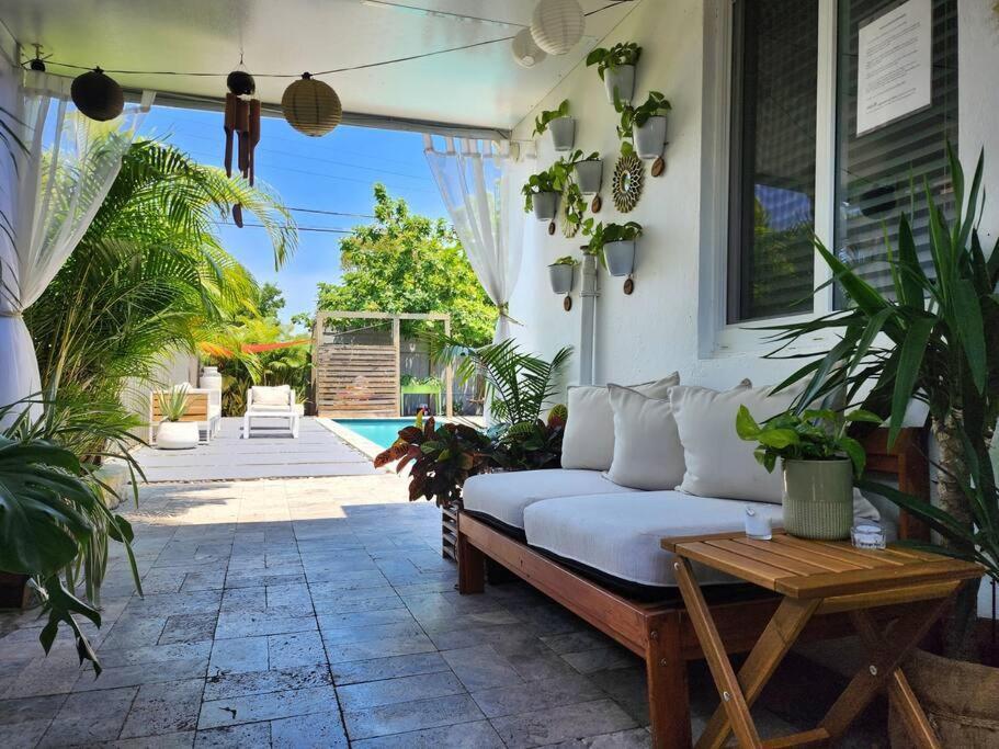 Private Paradise With Lap Pool Close To The Center * Fort Lauderdale