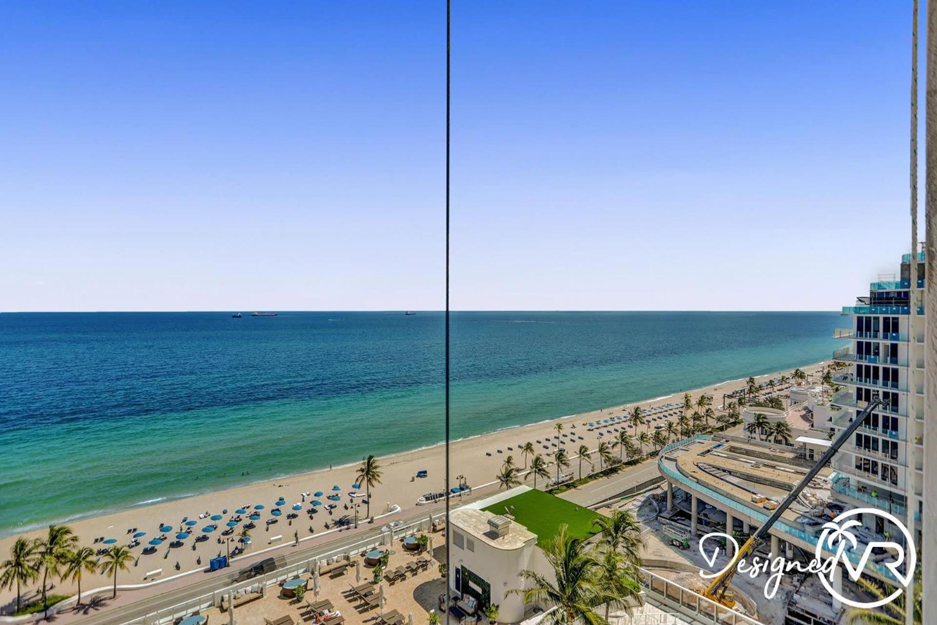 Stunning Beachfront Luxury- Your Perfect Getaway! Apartment Fort Lauderdale