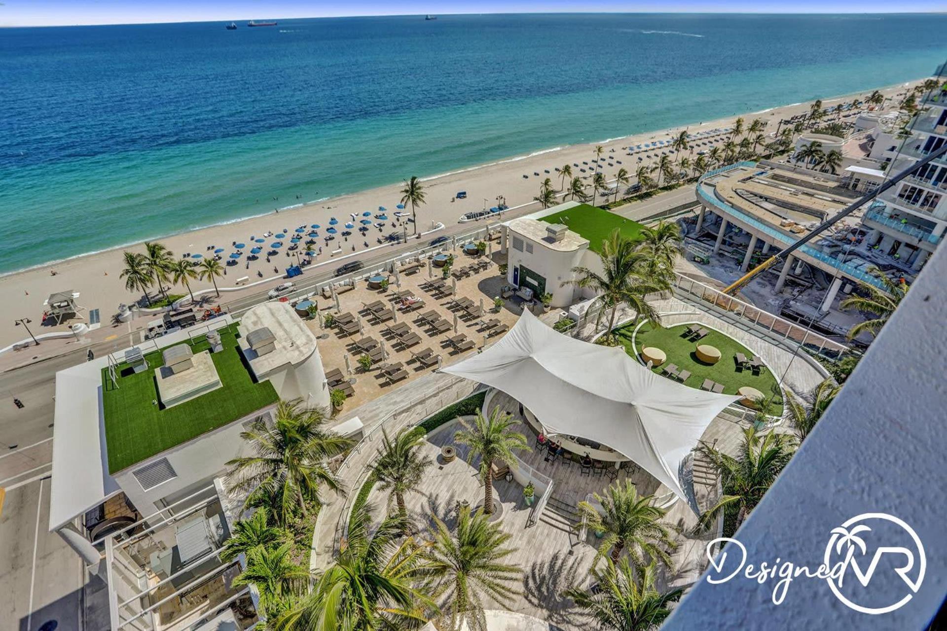 Apartment Stunning Beachfront Luxury- Your Perfect Getaway!