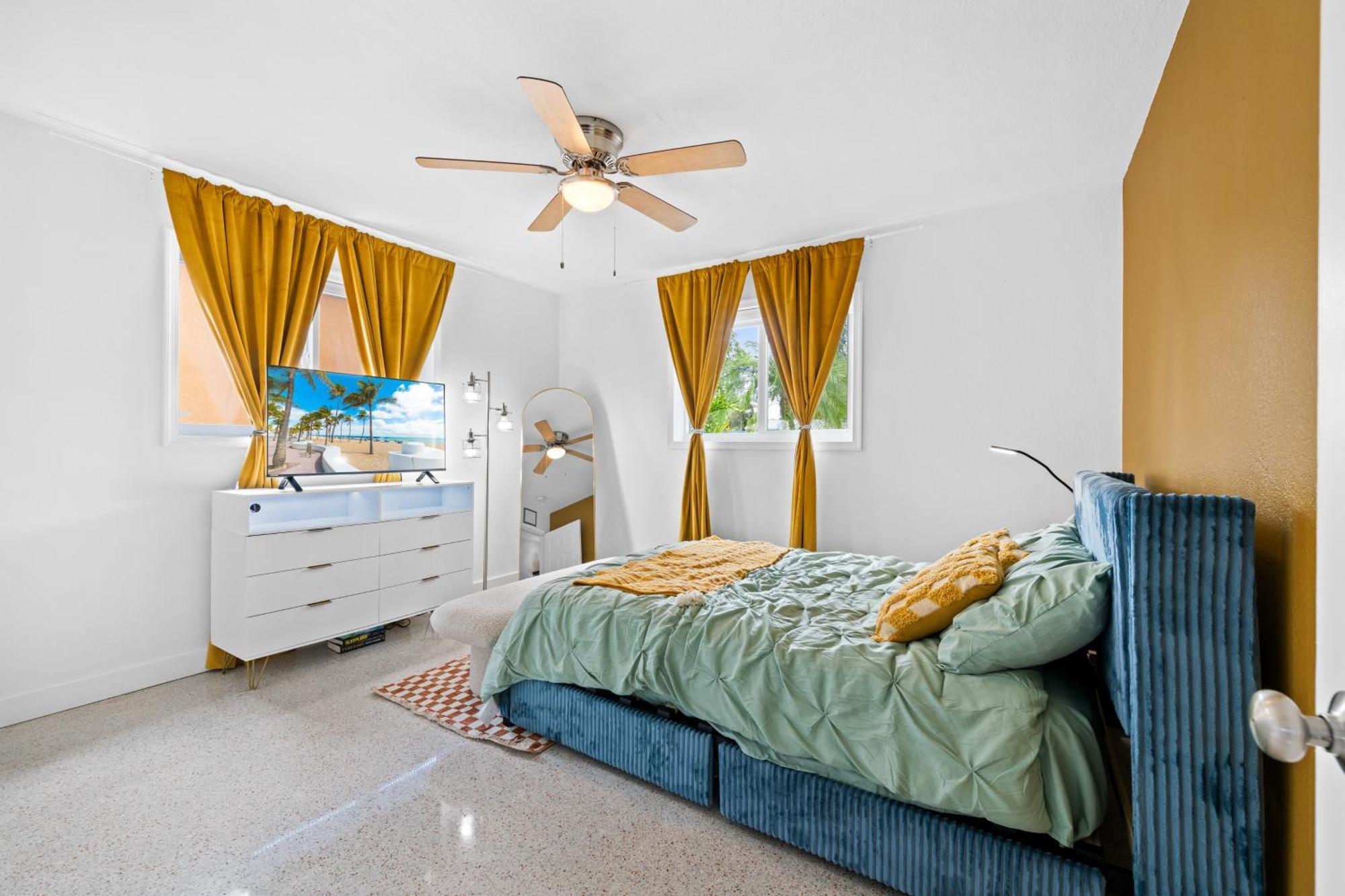 3br Villa! Amazing Pool, Bbq, Billiards, Near Beach!! *