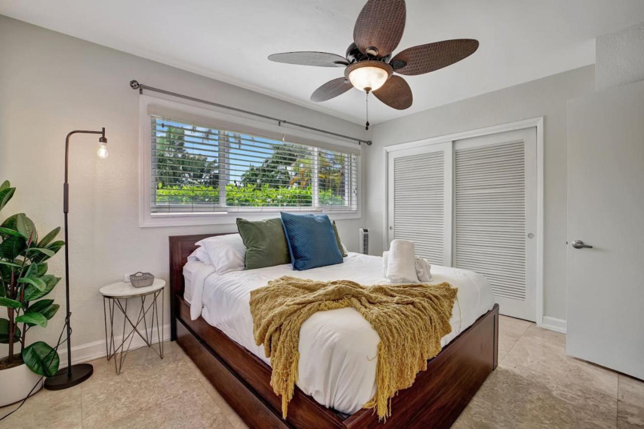 Stylish 2br 3ba With Heated Pool Walkable Fort Lauderdale