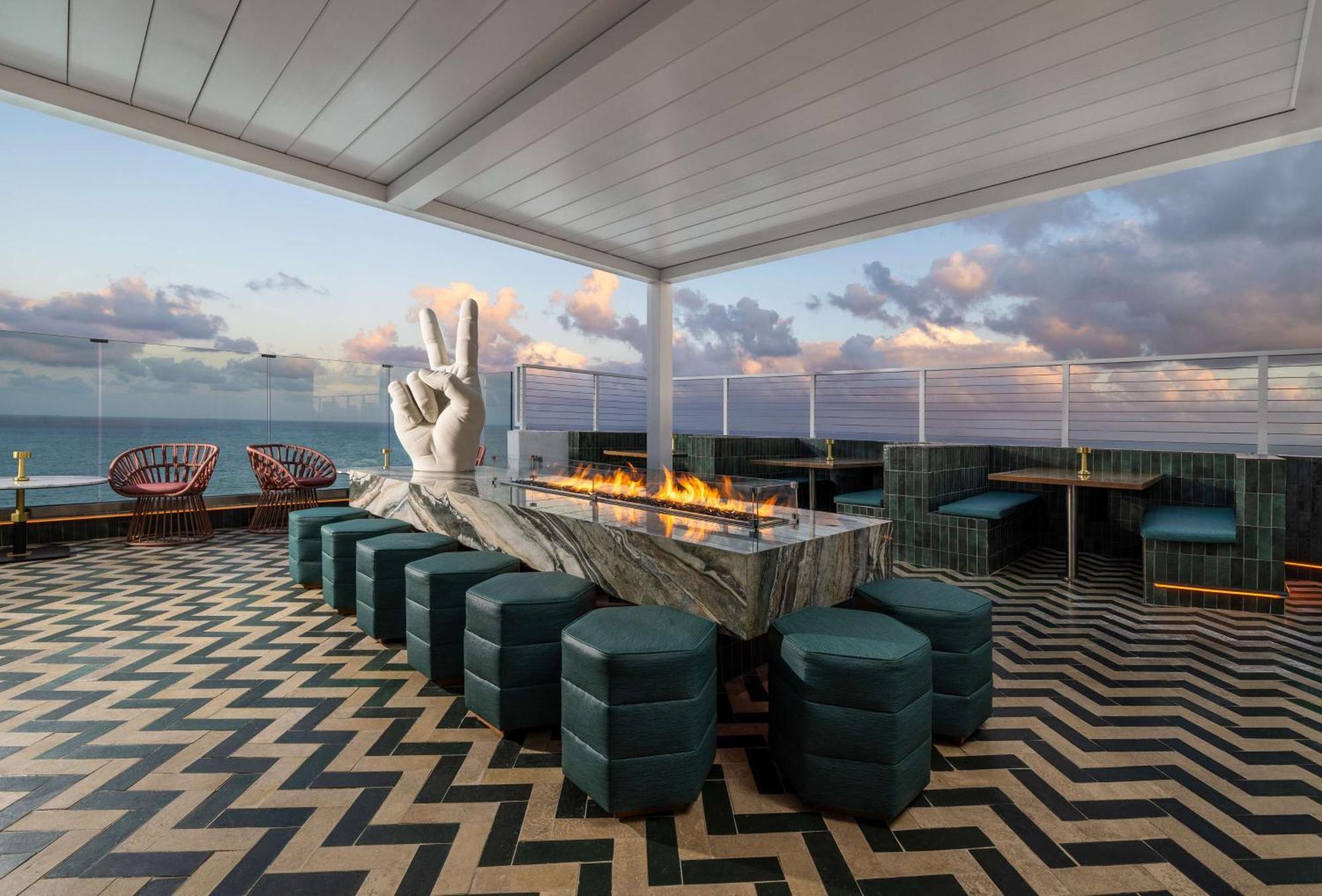 House Lauderdale, A Hilton Resort 4*
