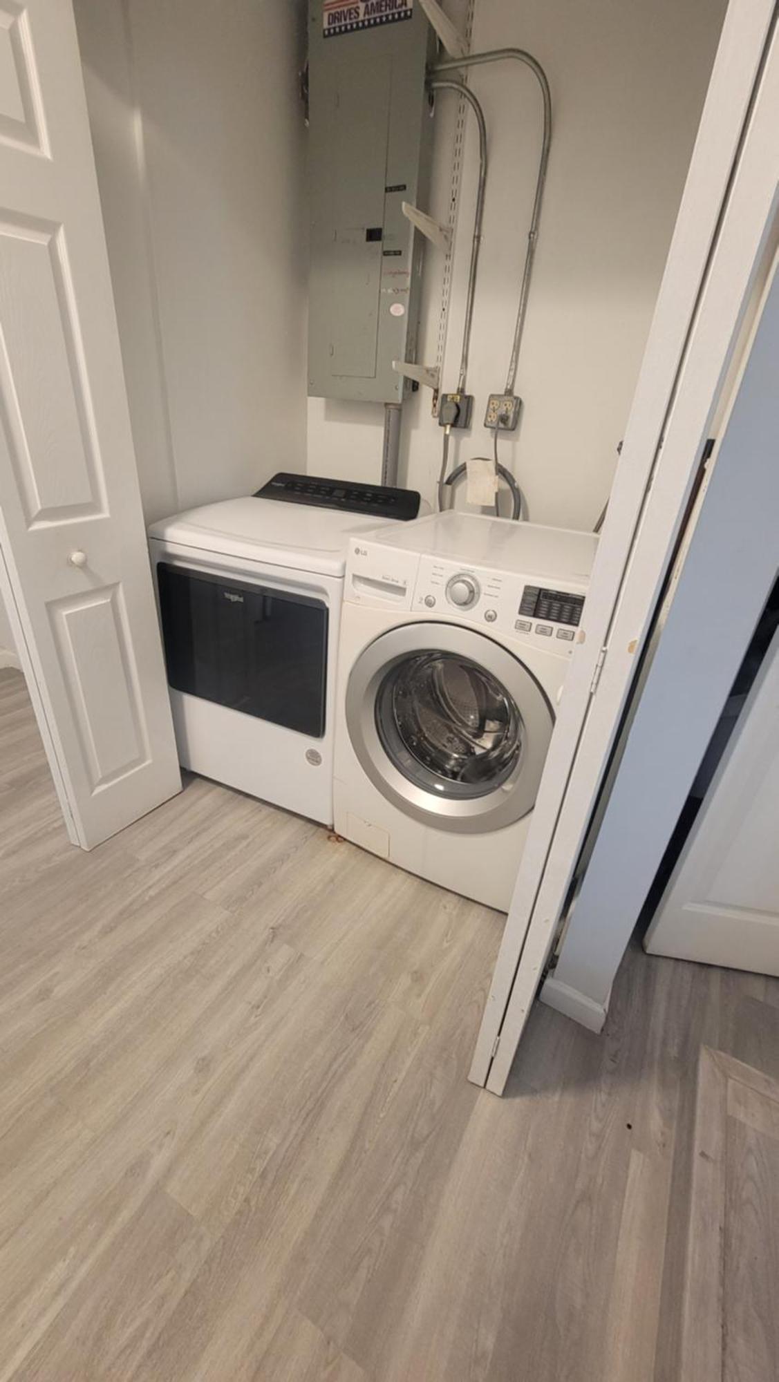 Spacious 4br, 5 Min Chase Stadium, Pool & Jacuzzi