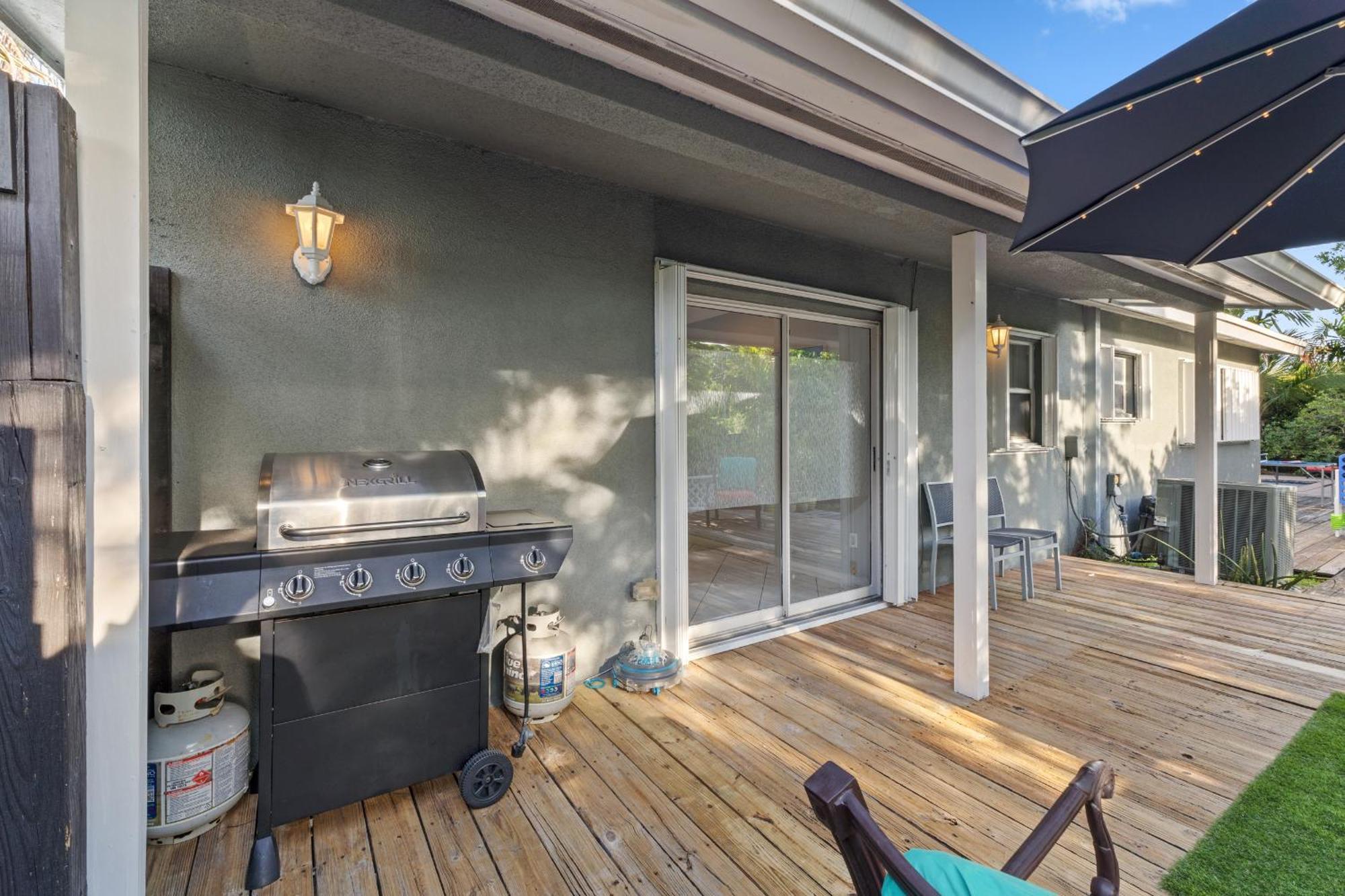 Holiday home Spacious 4br, 5 Min Chase Stadium, Pool & Jacuzzi *