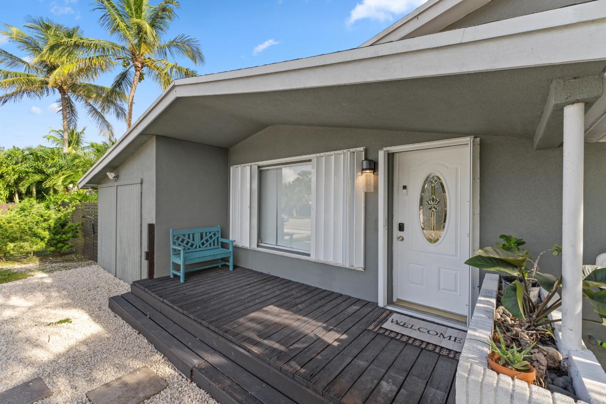 Holiday home Spacious 4br, 5 Min Chase Stadium, Pool & Jacuzzi Fort Lauderdale