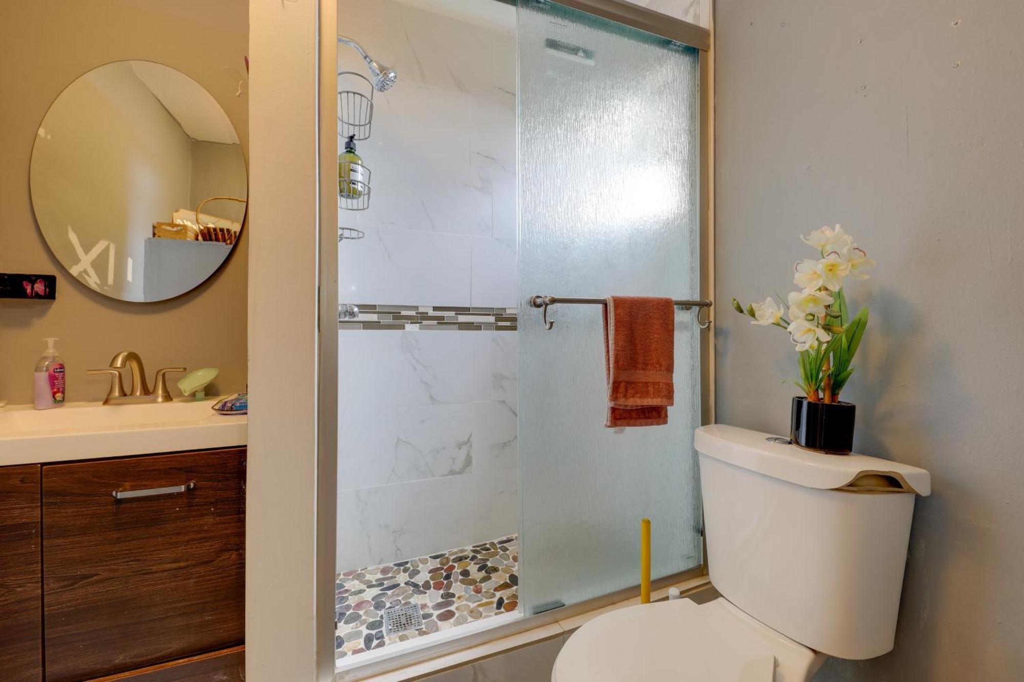 Apartment 8 Mi To Pet-friendly Lauderdale Fort Lauderdale