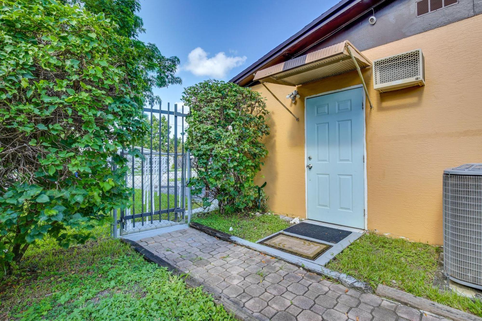 8 Mi To Pet-friendly Lauderdale Fort Lauderdale