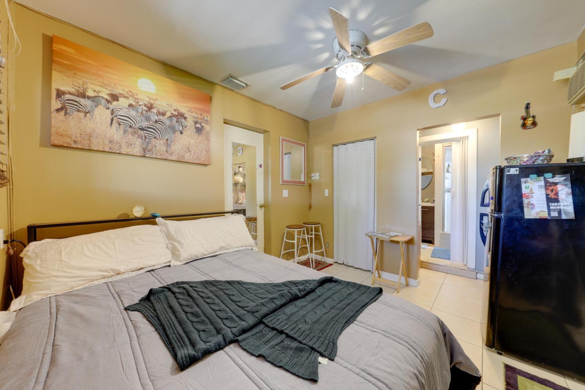 8 Mi To Pet-friendly Lauderdale Apartment Fort Lauderdale